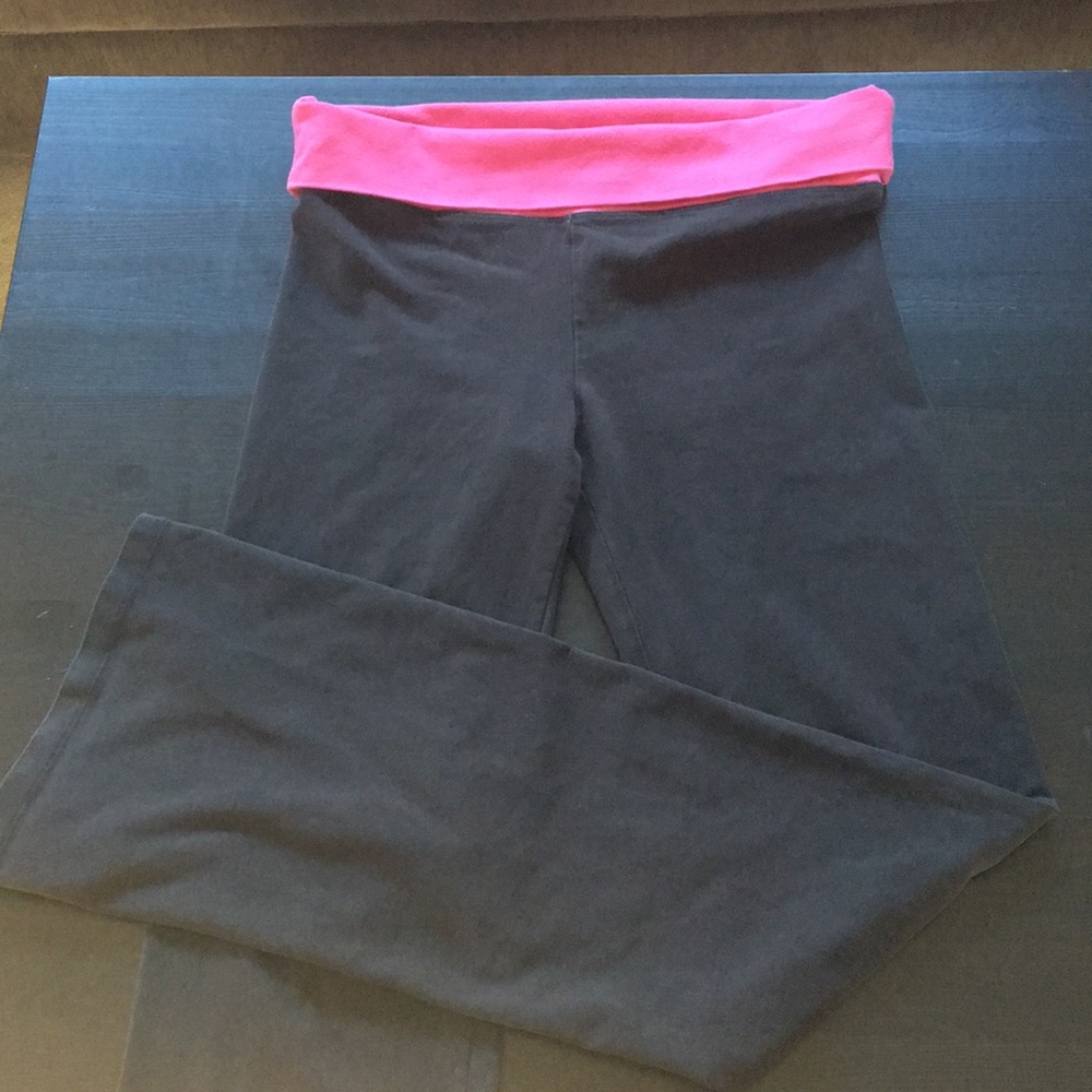 Small Victoria’s Secret Yoga Pant